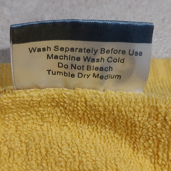 Stanley Cup playoff official Boston Bruins 2019 Playoff Rally Yellow rally towel - Picture 4 of 11